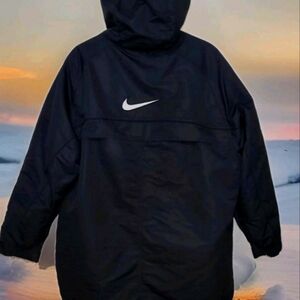 Nike Snowboarding/Ski/Snow Coat~Stay Cool+Large Swoosh On Back~Sz Large~Dry Fit